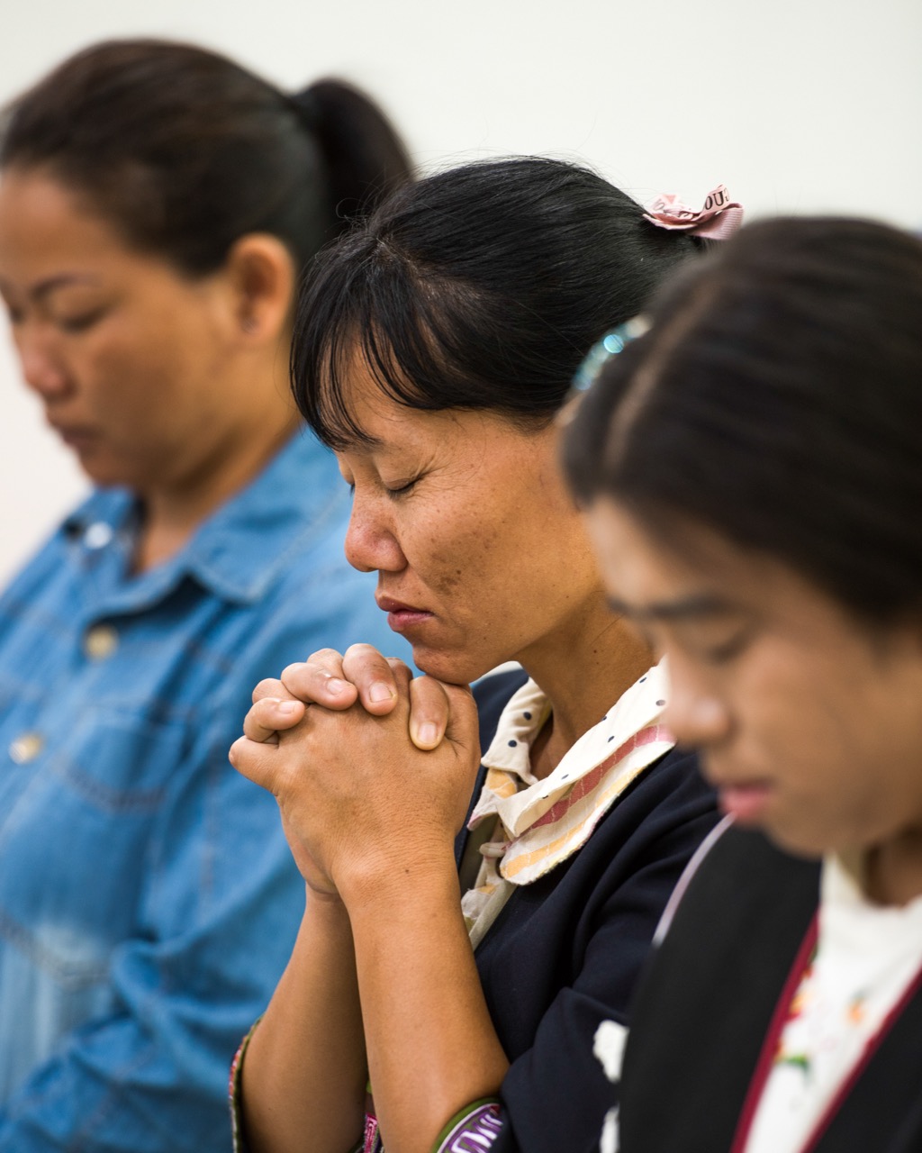 hand-above-for-pray