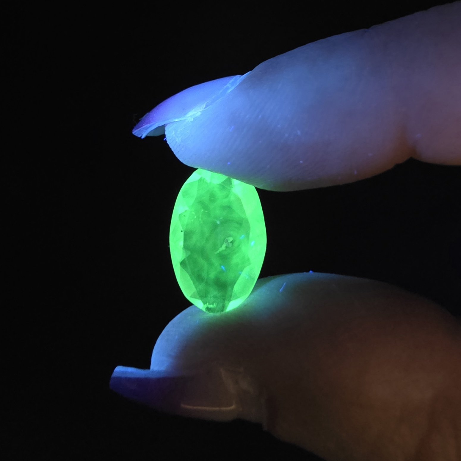 Hyalite Opal Facet | San Luis Potosi, Mexico | SiO2 · nH2O | UV Reactive Hyalite Opal - Image 3