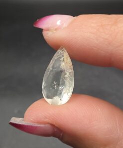 Alternative view of Hyalite Opal Facet | San Luis Potosi, Mexico | SiO2 · nH2O | UV Reactive Hyalite Opal