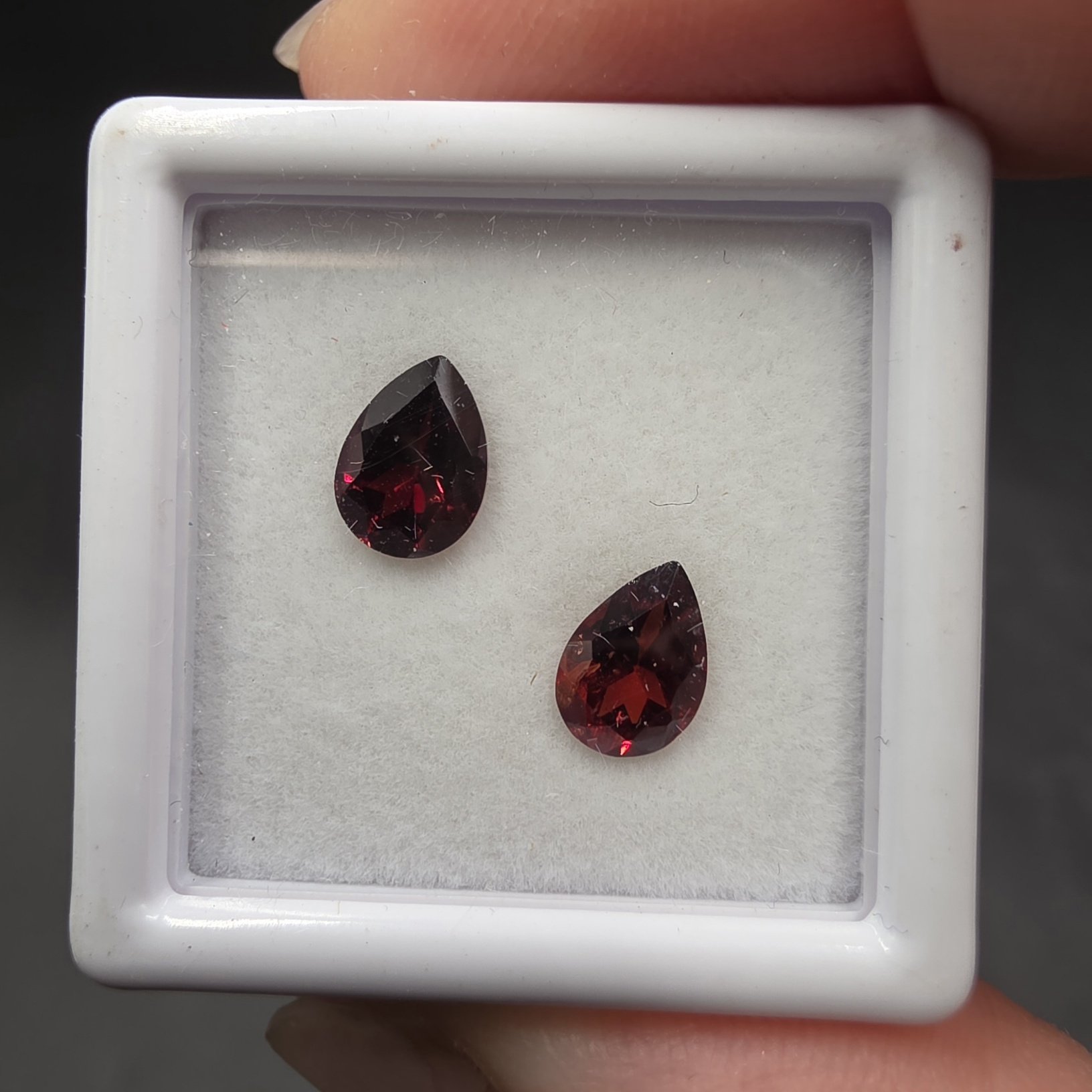 Faceted Garnet Set | Mozambique | Ca3Fe3+2(SiO4)3 | Garnet Facet - Image 3