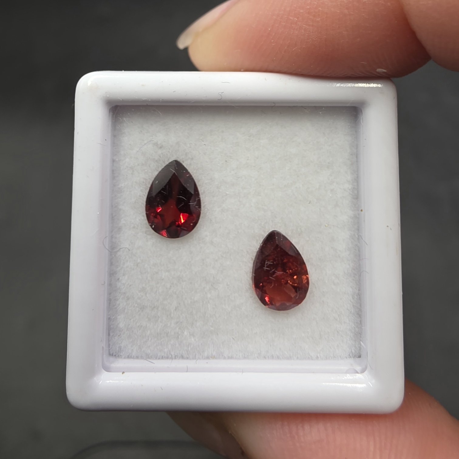 Faceted Garnet Set | Mozambique | Ca3Fe3+2(SiO4)3 | Garnet Facet - Image 2
