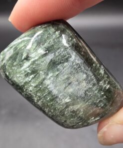 Alternative view of Seraphinite Palmstone | Russia | Mg5Al(AlSi3O10)(OH)8 | Polished Seraphinite
