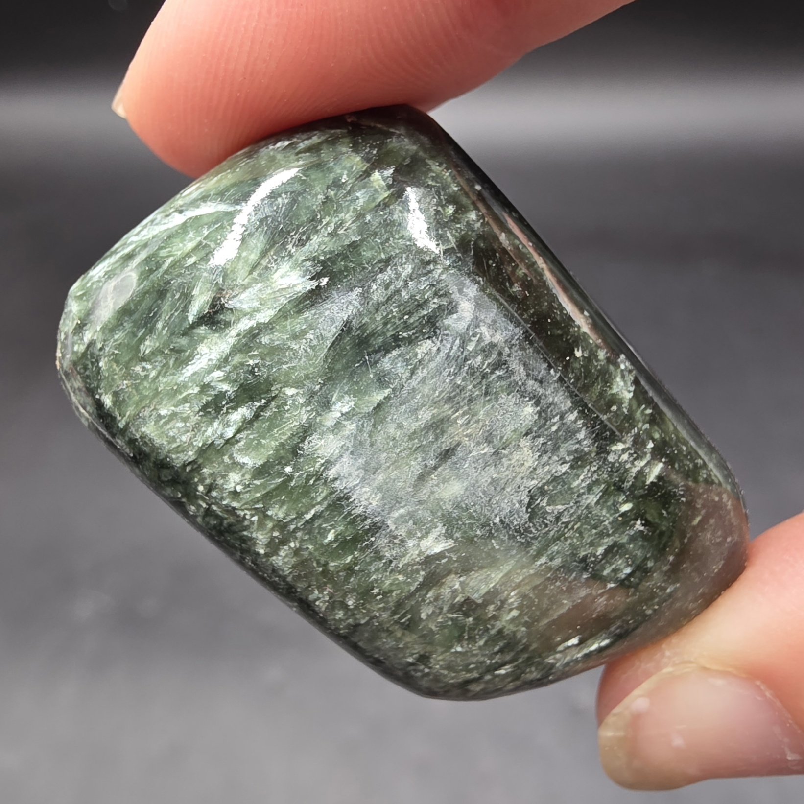 Seraphinite Palmstone | Russia | Mg5Al(AlSi3O10)(OH)8 | Polished Seraphinite - Image 2