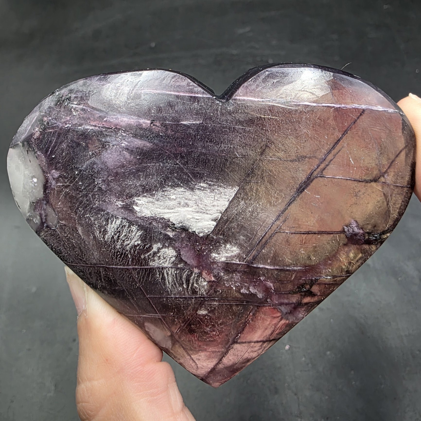 Gem Lepidolite Heart | Brazil | K(Li,Al) 3(Al,Si,Rb) 4O 10(F,OH) | Polished Lepidolite - Image 2