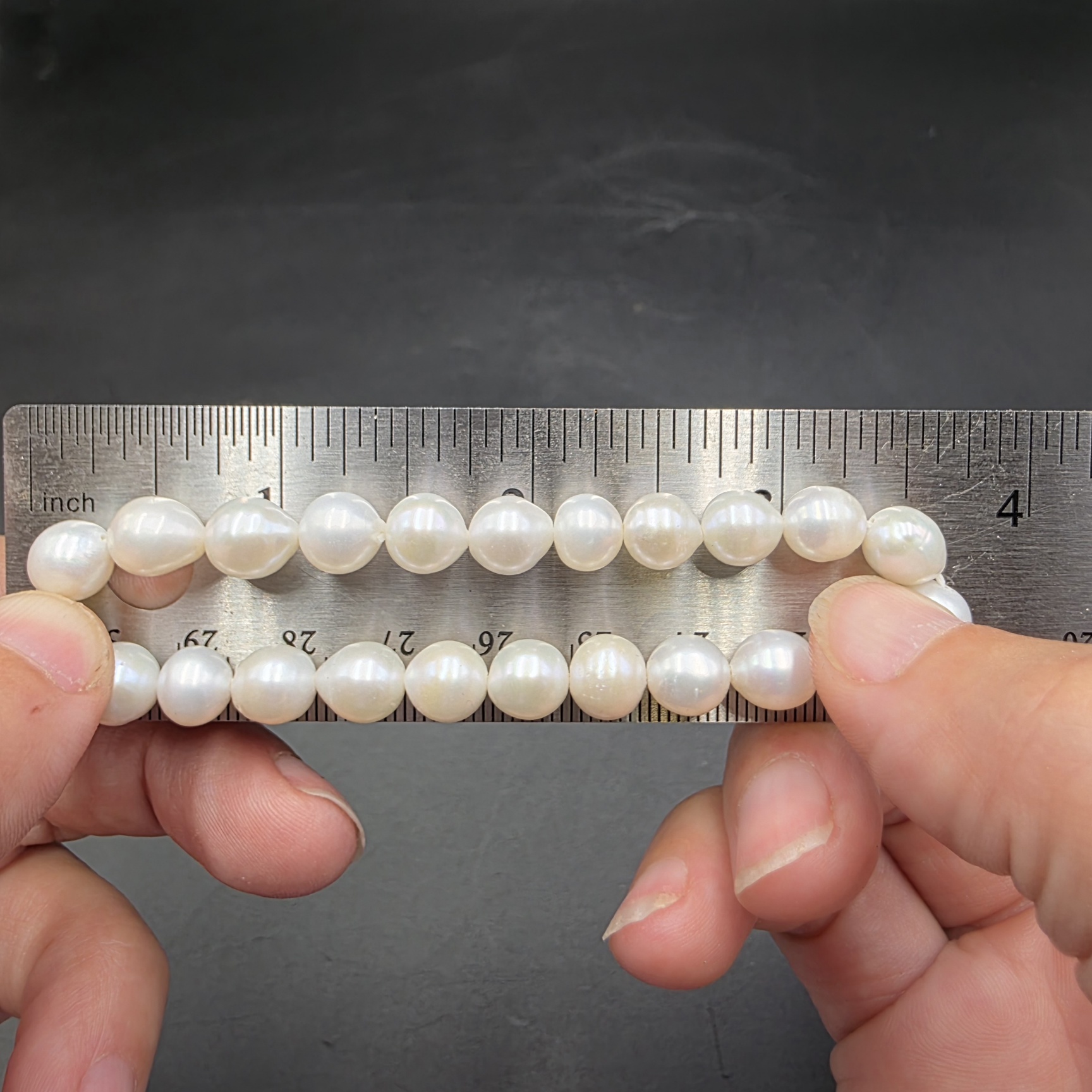 Freshwater Pearl Bracelet ~6mm Beads | China | CaCO3 + Organic Protein | Organic Material - Image 4