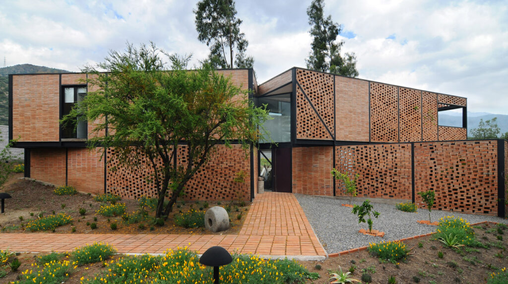 CASA 4M