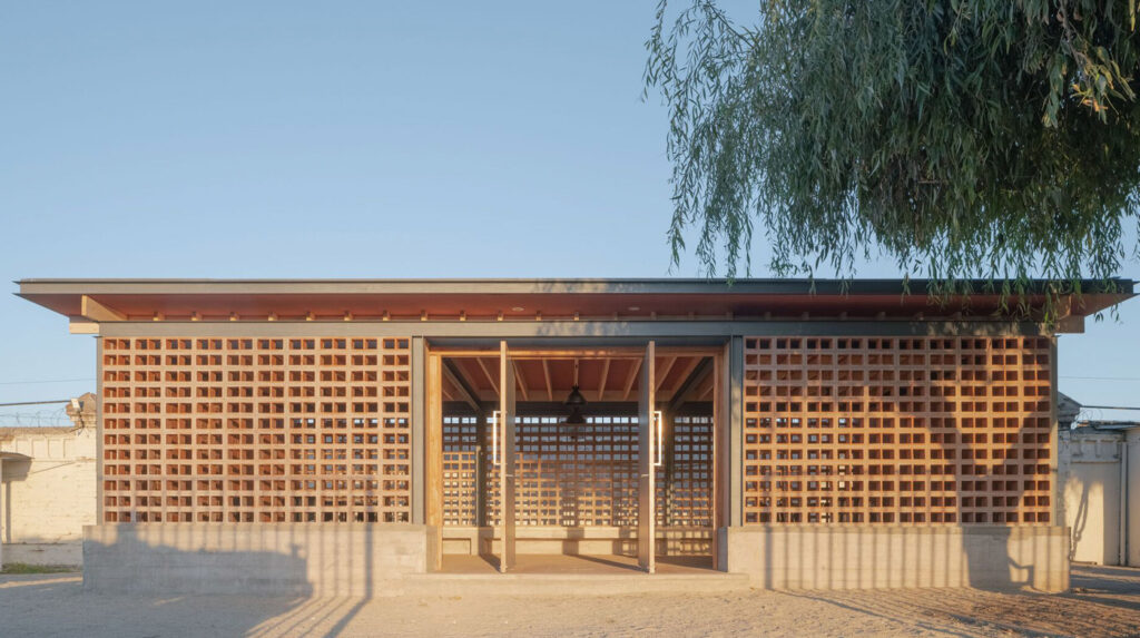 Pabellón Jardineros Club Hípico de Santiago – Pabellón de descanso