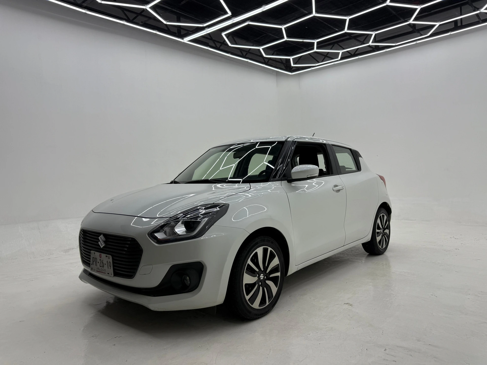 2018 suzuki Swift 