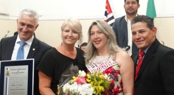 Título de Cidadão Caraguatatubense é concedido ao deputado Milton Vieira Pinto