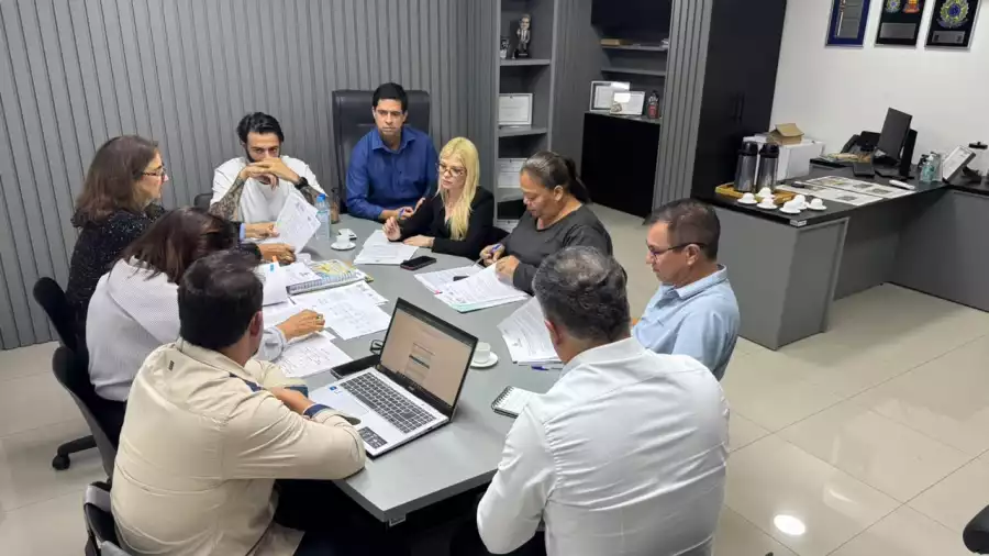 Comissão de Educação busca esclarecimentos sobre atendimento aos alunos da rede municipal