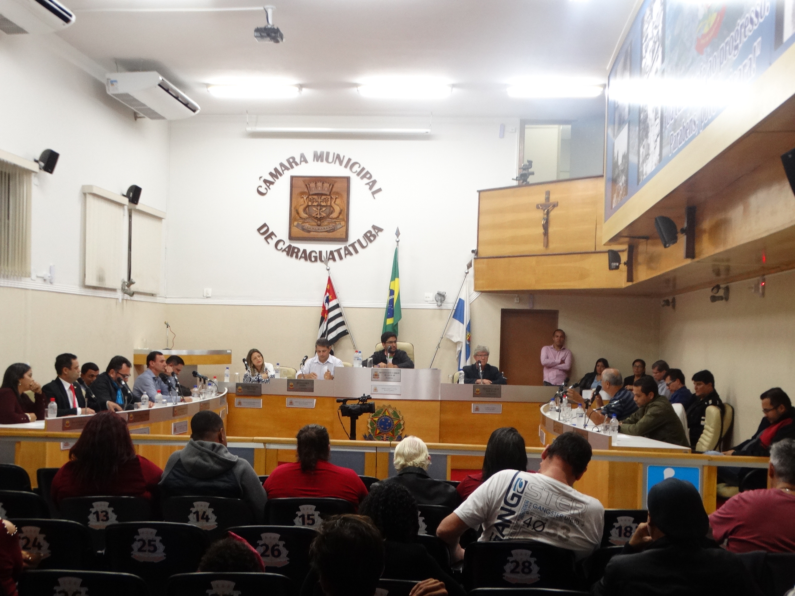 Câmara vota normas para veículos de fretamento turístico