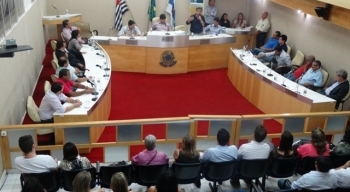 Extraordinária e Prestação de contas marcam últimas sessões do ano