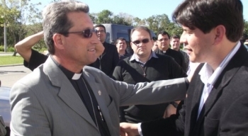 Presidente da Câmara recepciona novo bispo