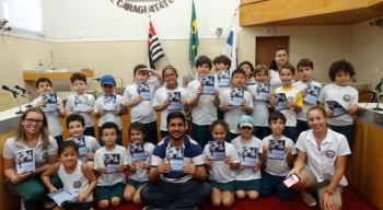 Alunos do Colégio Imperatrice visitam a Câmara