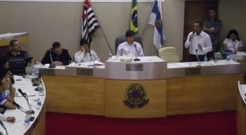 Câmara rejeita contas do ex-prefeito Aguilar