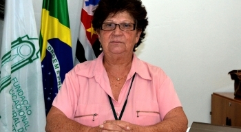 Legislativo concede título de cidadã caraguatatubense a Zenaide Vernizzi