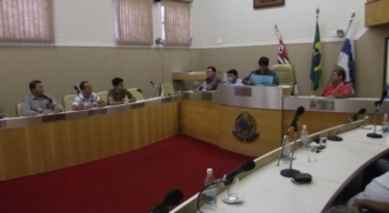 Câmara aprova em segundo turno orçamento para 2014