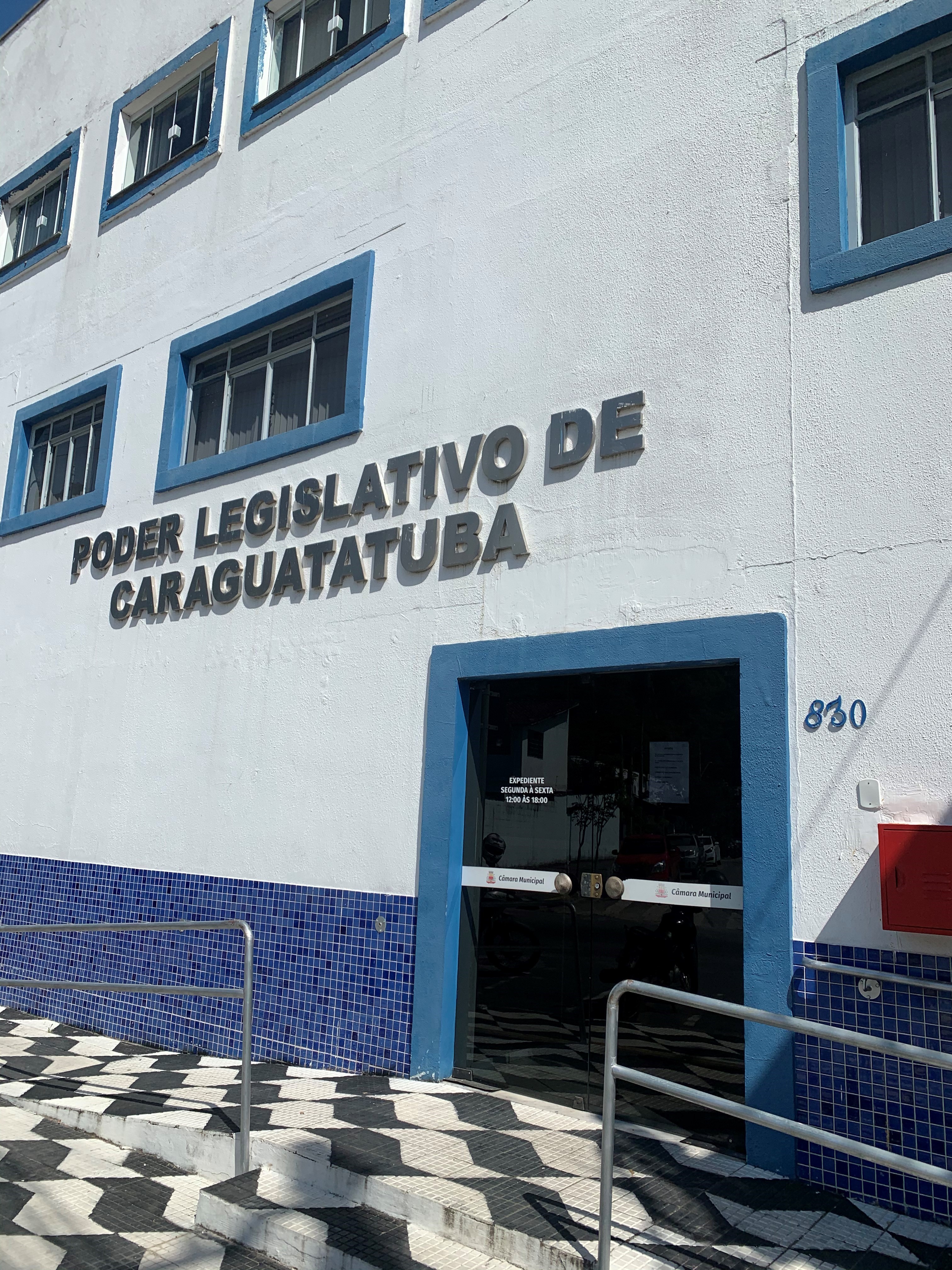 Proposta que proíbe suspensão do fornecimento de água e luz sem aviso prévio ao consumidor será discutido nesta terça-feira(27)