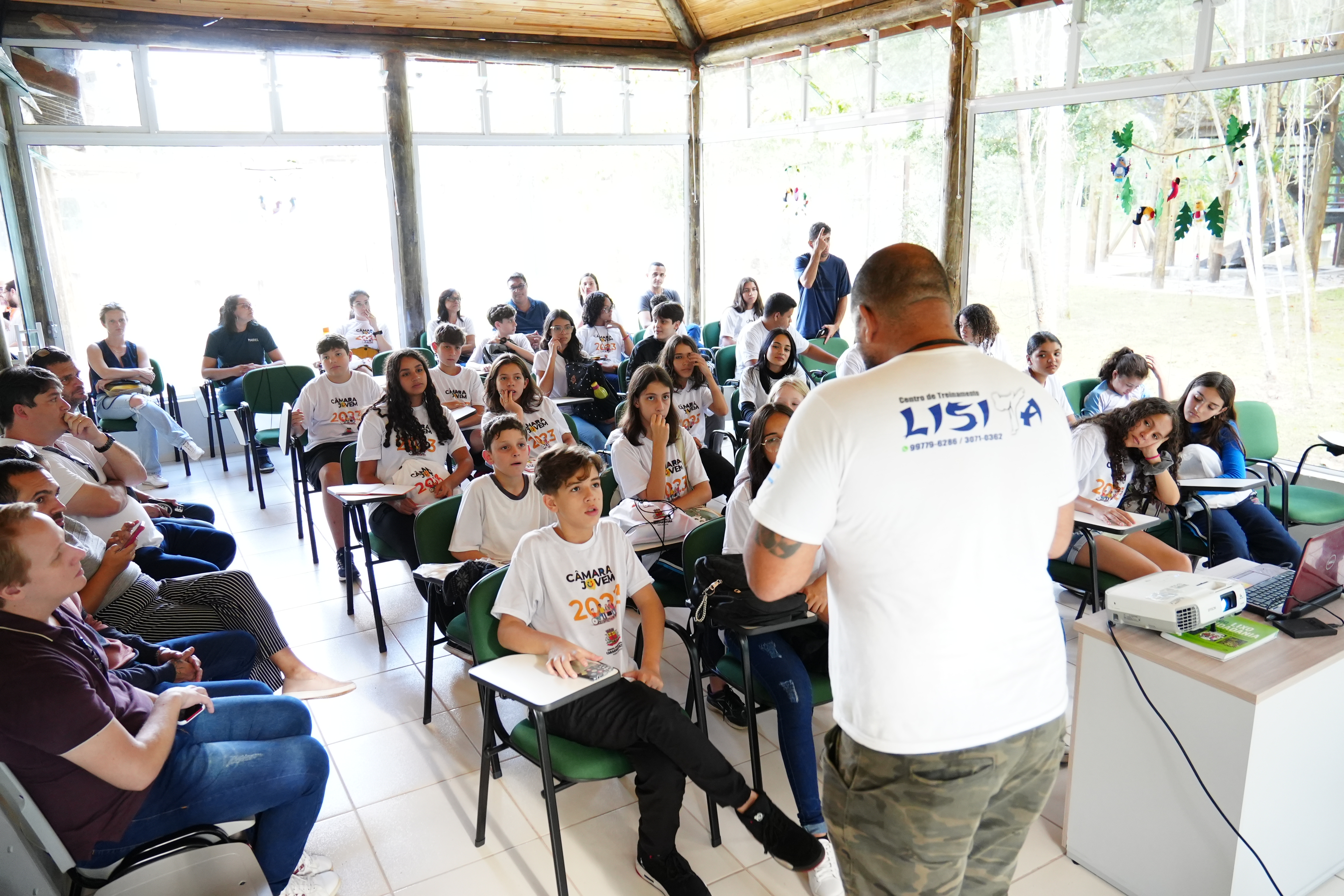 No dia do Meio Ambiente Câmara Jovem visita Parque Natural Municipal do Juqueriquerê