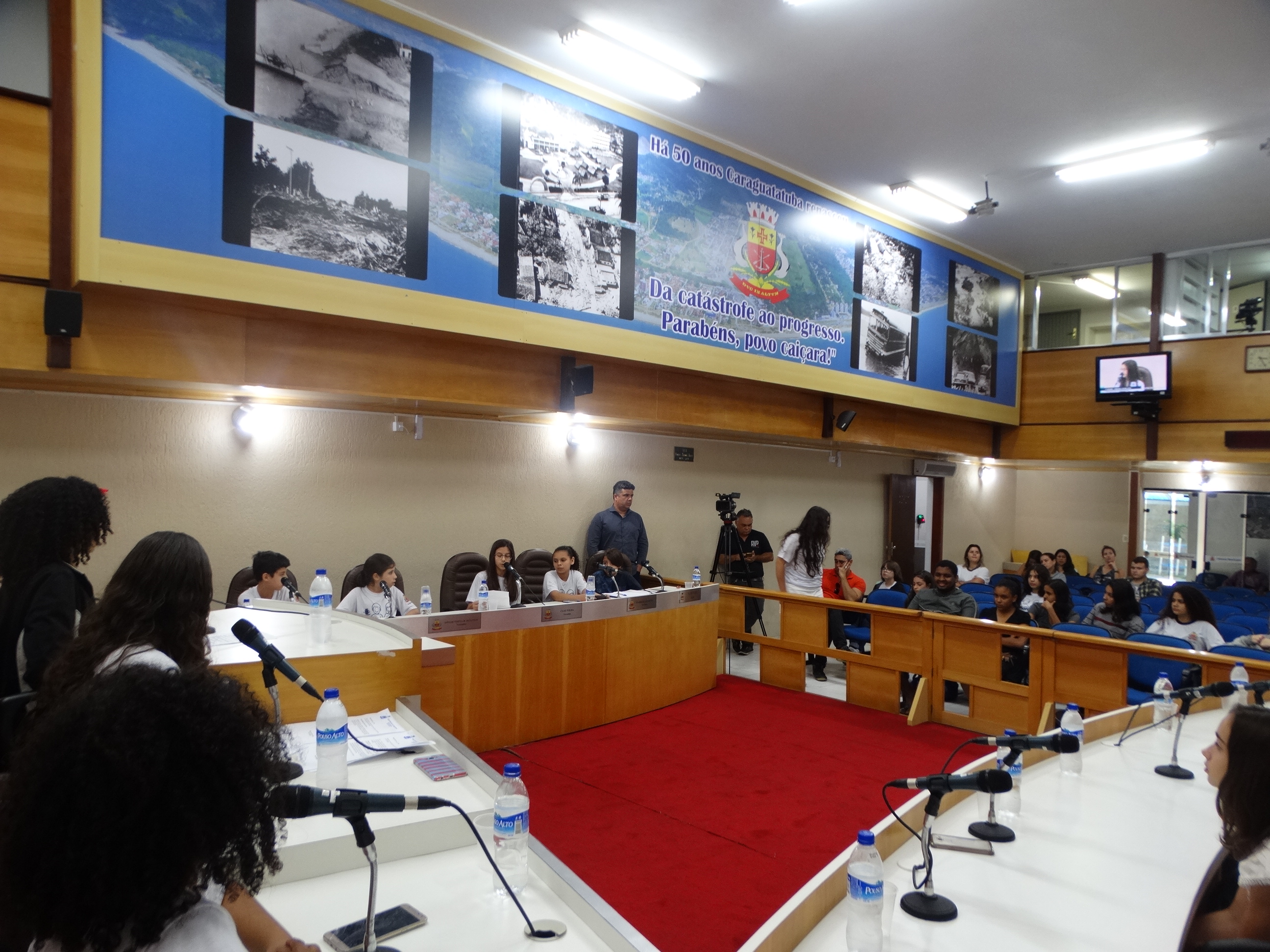 Proposituras são aprovadas na primeira sessão da Câmara Jovem