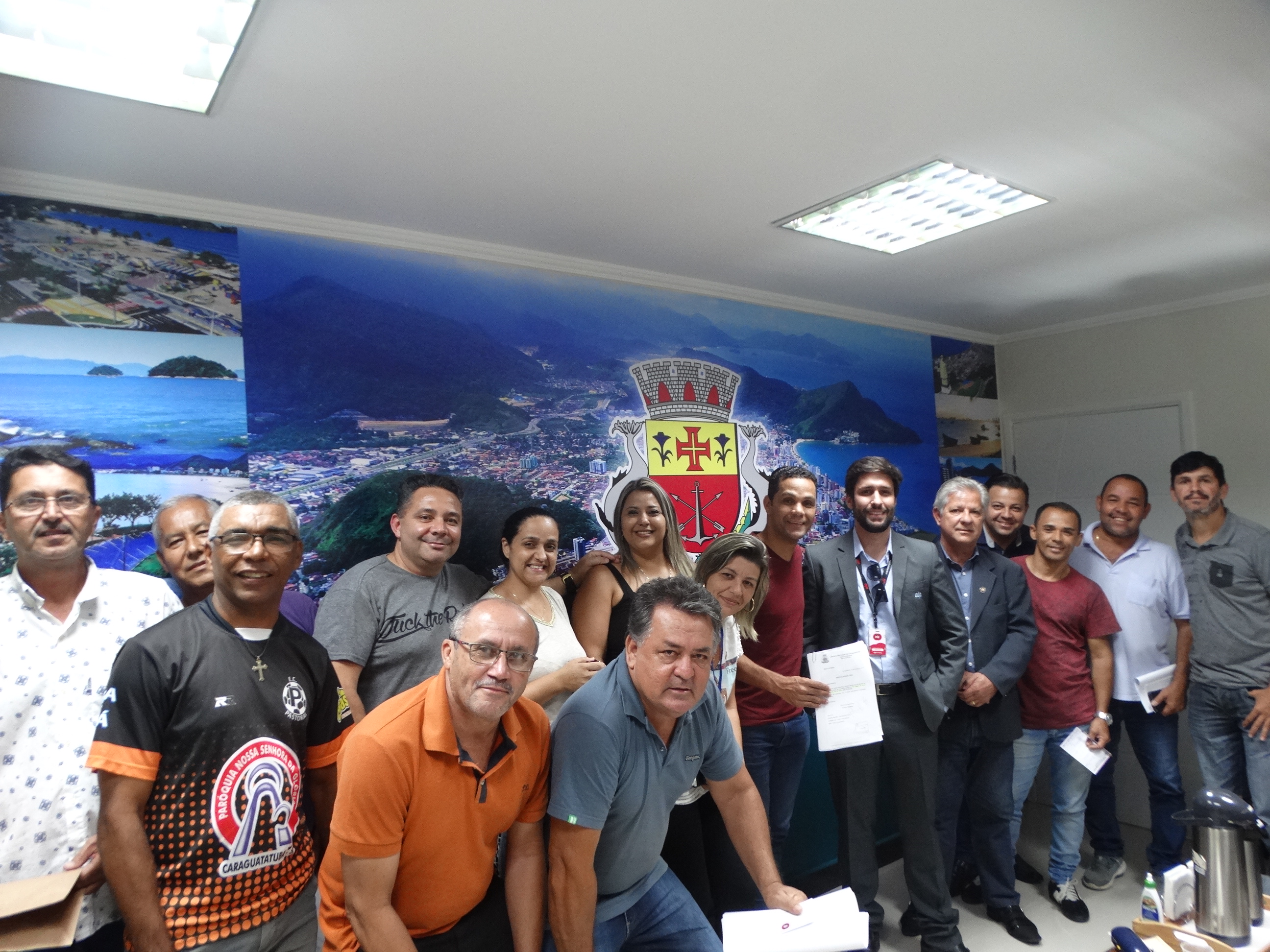 Representante da EDP se reúne com vereadores