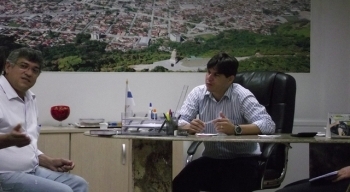 Presidente da Câmara recebe Deputado Padre Afonso