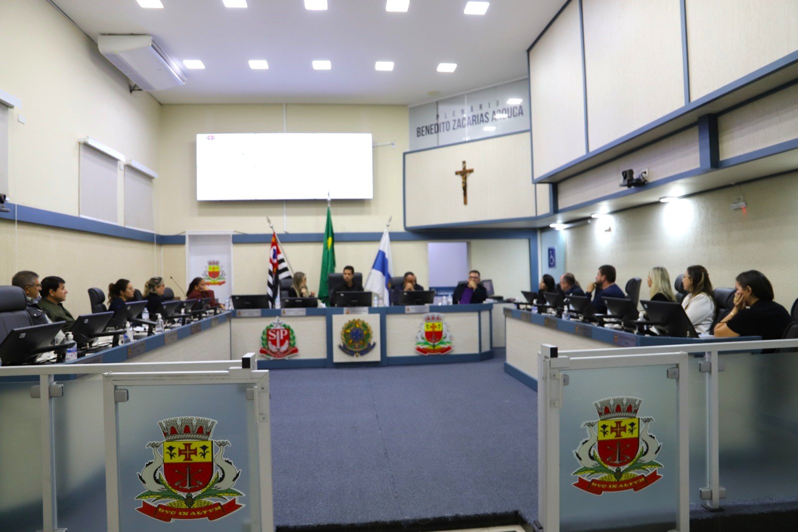 Câmara realiza reunião com representantes da OS da Saúde e vereadores discutem melhorias