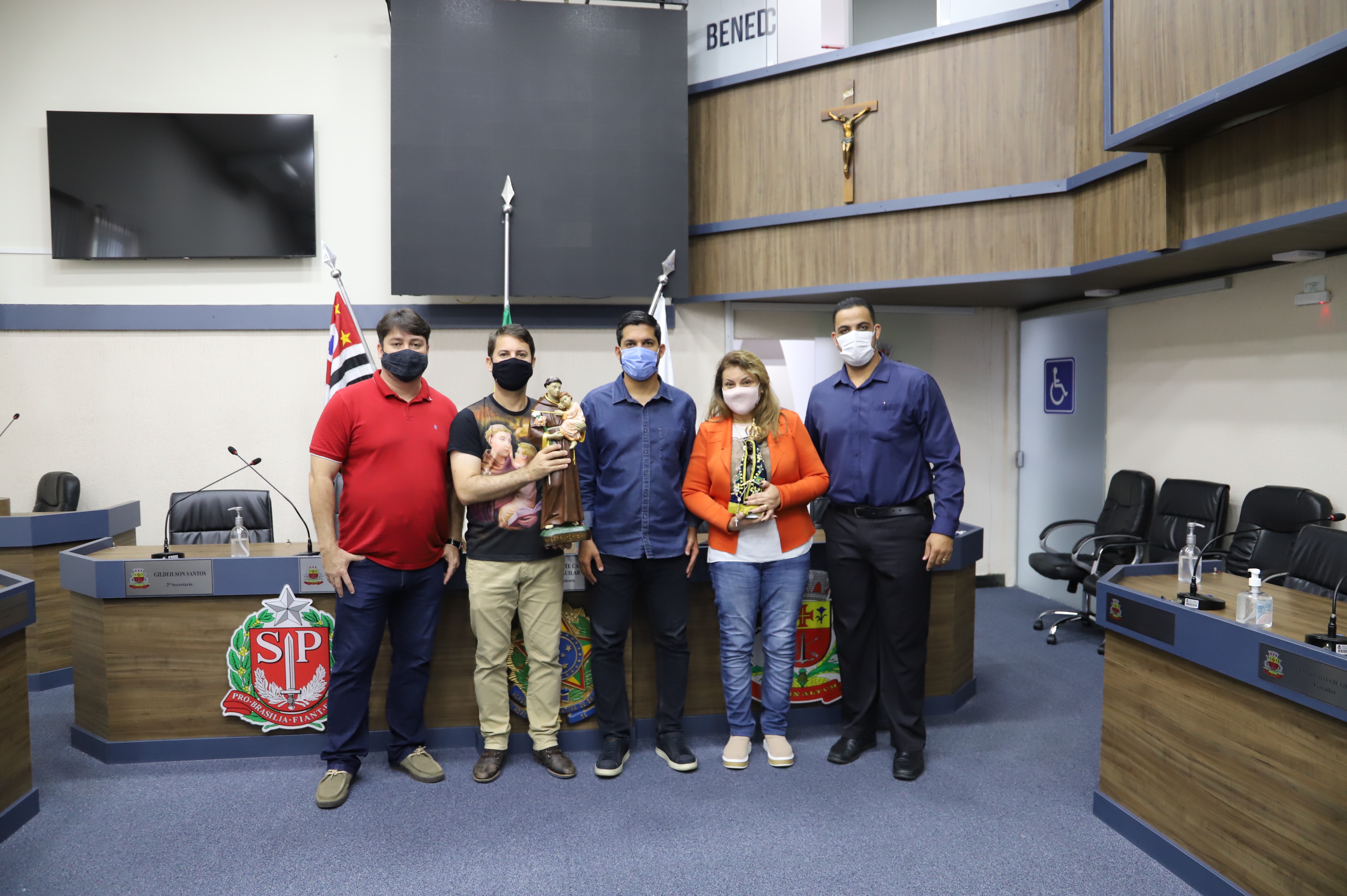 Imagem do Padroeiro Santo Antônio visita Câmara de Caraguatatuba