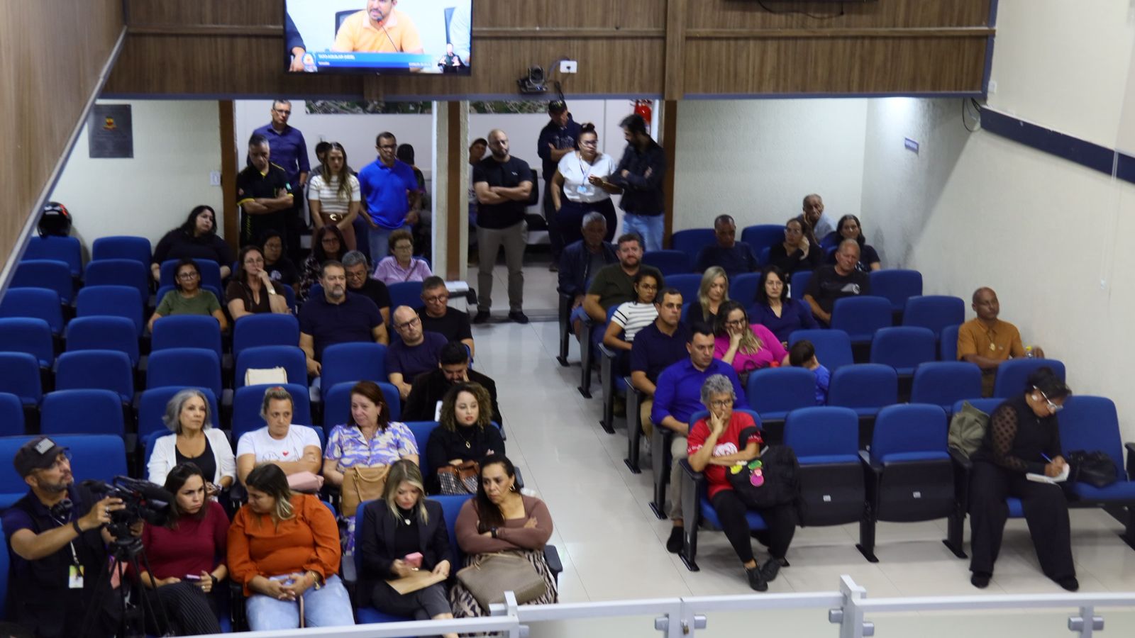 Câmara de Caraguatatuba discute programa de conservação de prédios públicos e mais três projetos na 18ª sessão ordinária