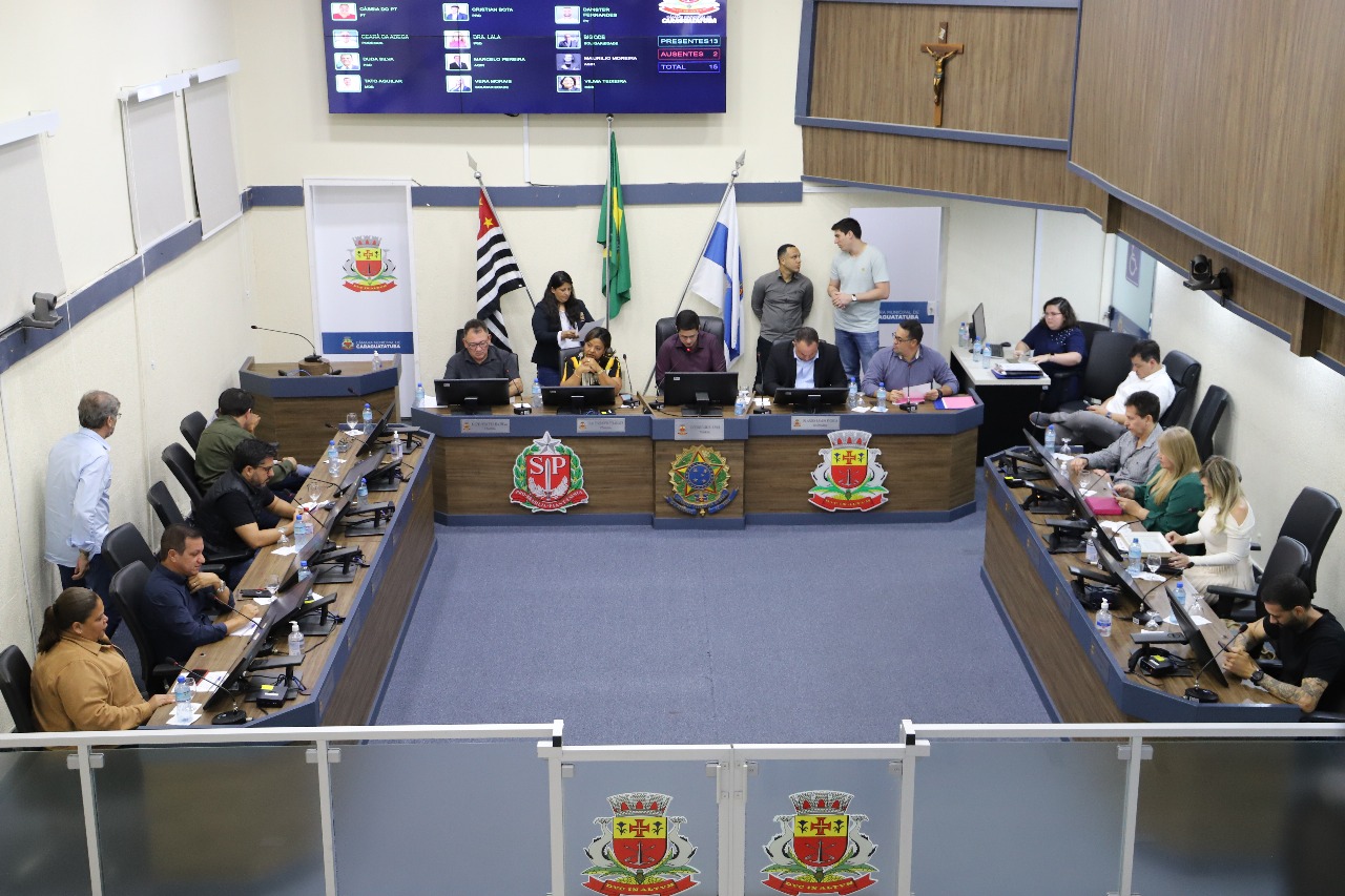 Vereadores aprovam cerca de 20 requerimentos e três projetos na 18ª Sessão Ordinária