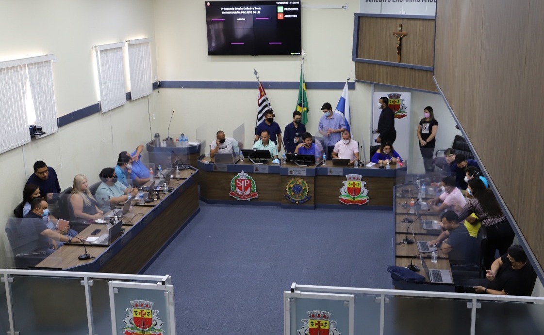 Vereadores participam de treinamento para sistema eletrônico de votação