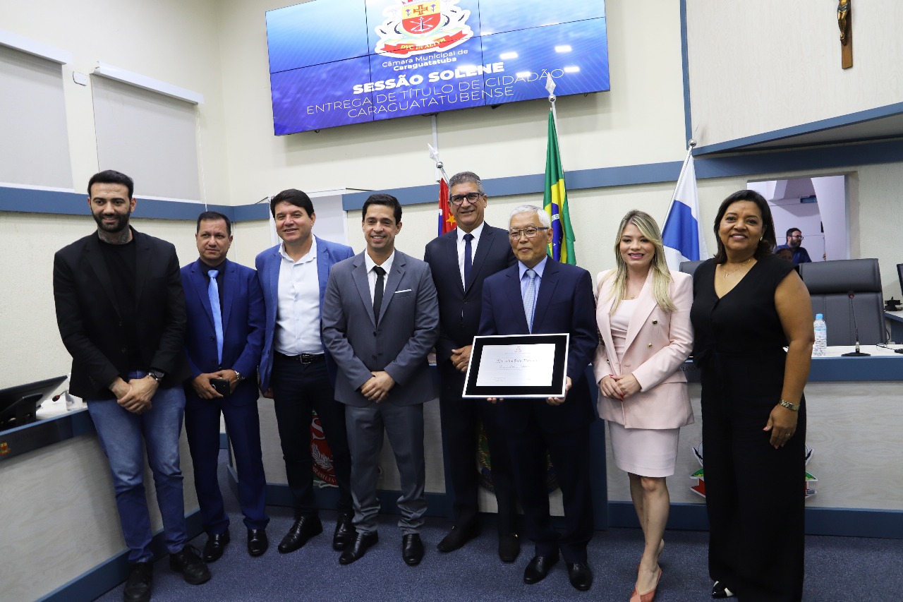 Professor Marcelino Sato Matsuda recebe Título de Cidadão Caraguatatubense