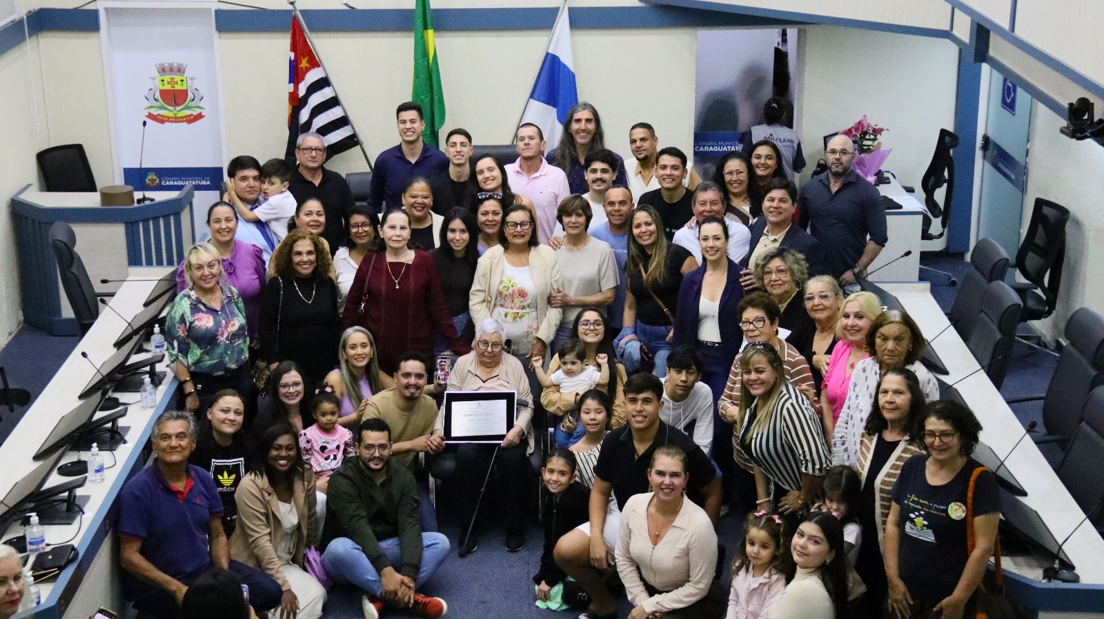 Solenidade marca entrega de Título de Cidadã Caraguatatubense a Dona Matilde Mendes de Souza