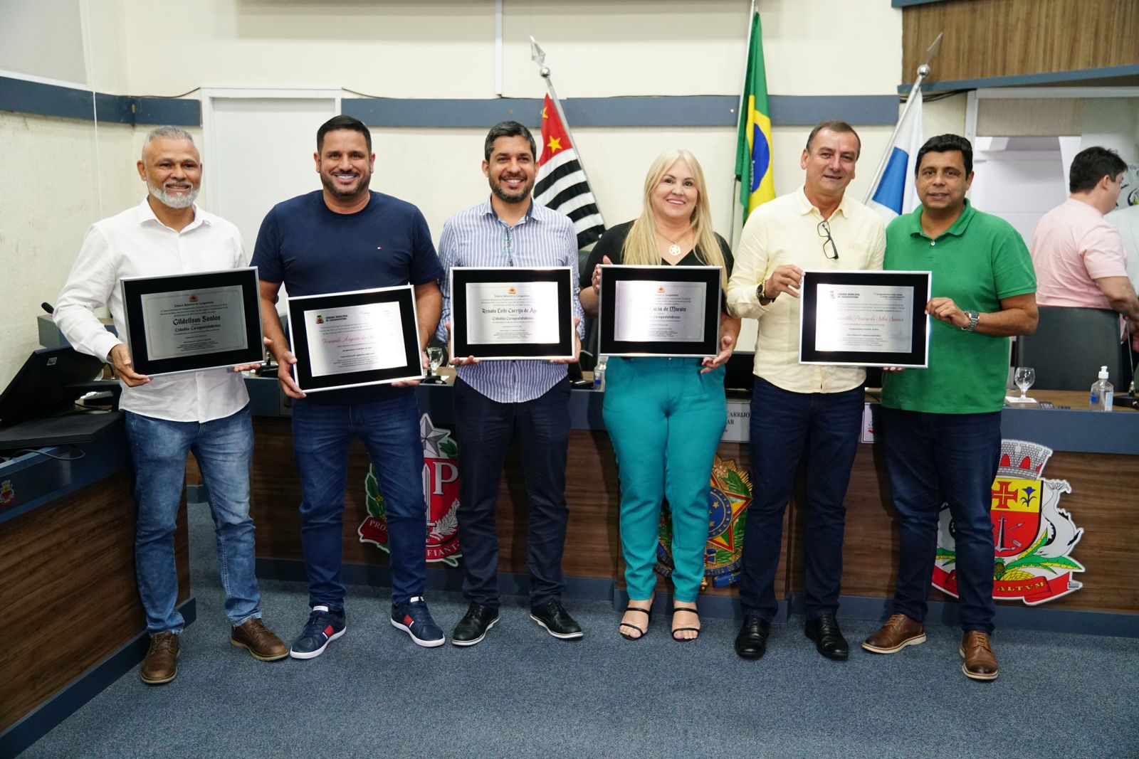 Câmara Municipal promove solenidade regimental de entrega de títulos aos vereadores