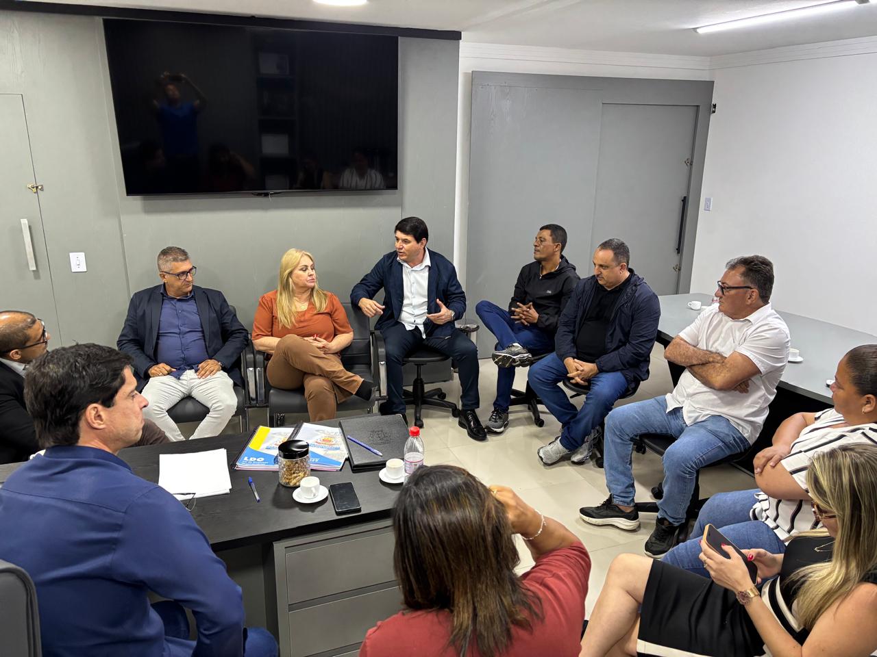 Câmara recebe MP para dialogar sobre Sabesp, regularização fundiária, adegas e EDP