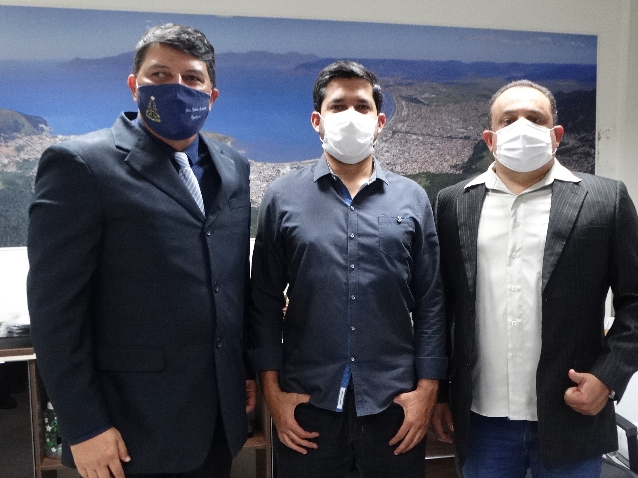 Dois suplentes assumem cadeiras no Legislativo Municipal