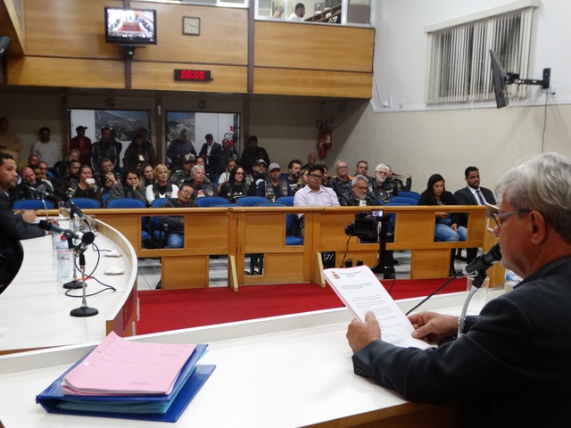 Projeto que declara de utilidade pública Associação dos Motociclistas Tamoios Br99 é aprovado