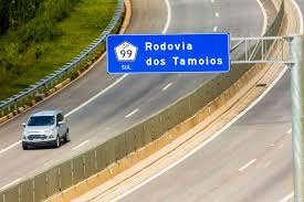 Vereadores participam de reunião com representantes da TAMOIOS