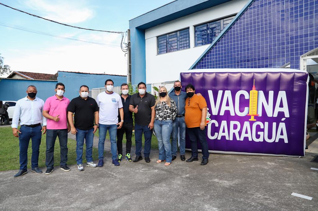 Vereadores participam de Dia D de vacinação contra Covid