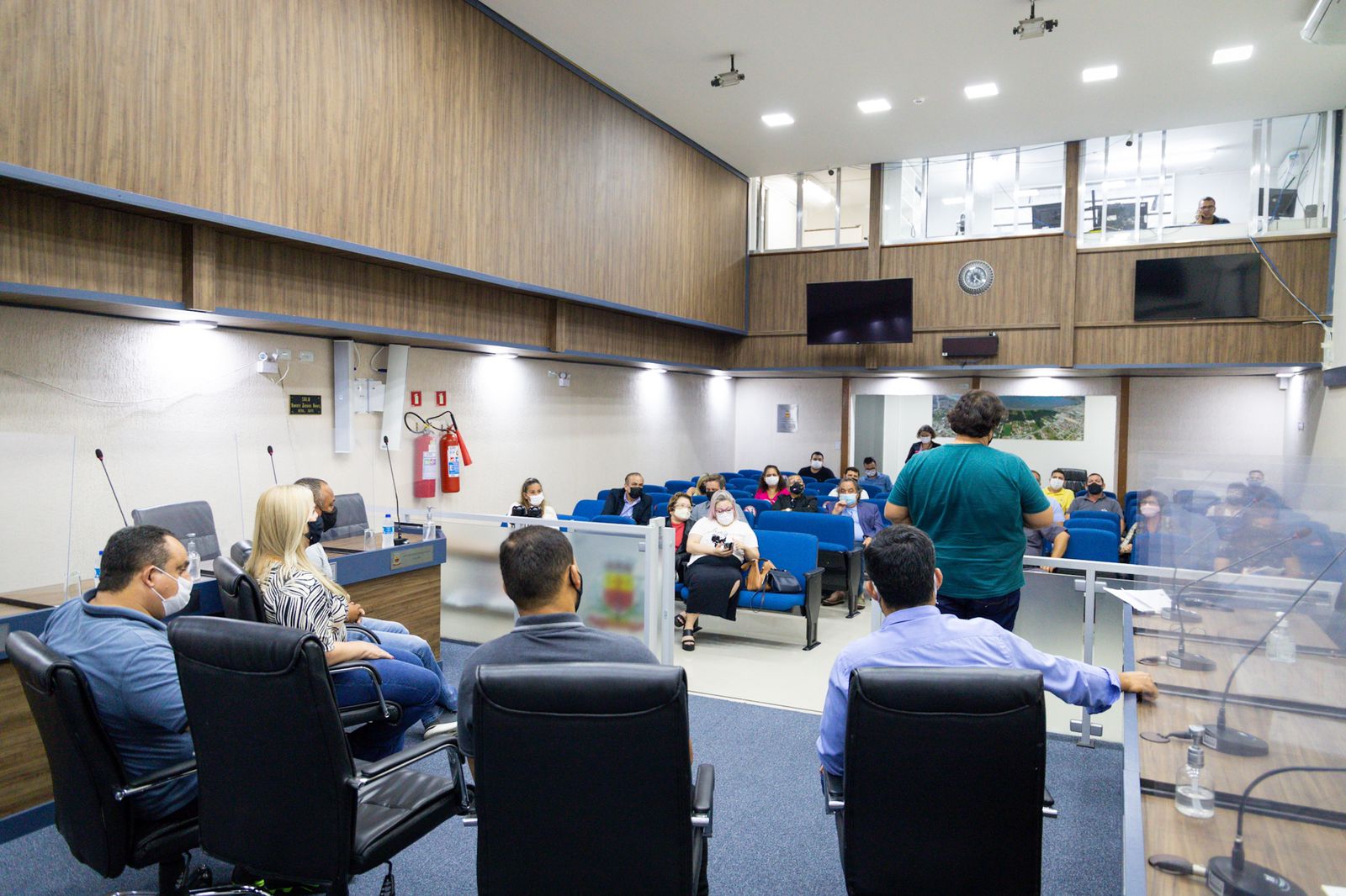 Câmara de Caraguatatuba promove reunião para discutir atendimento à população em situação de rua