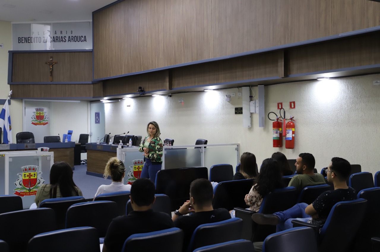 Câmara Municipal promove workshop para capacitação profissional em fotografia