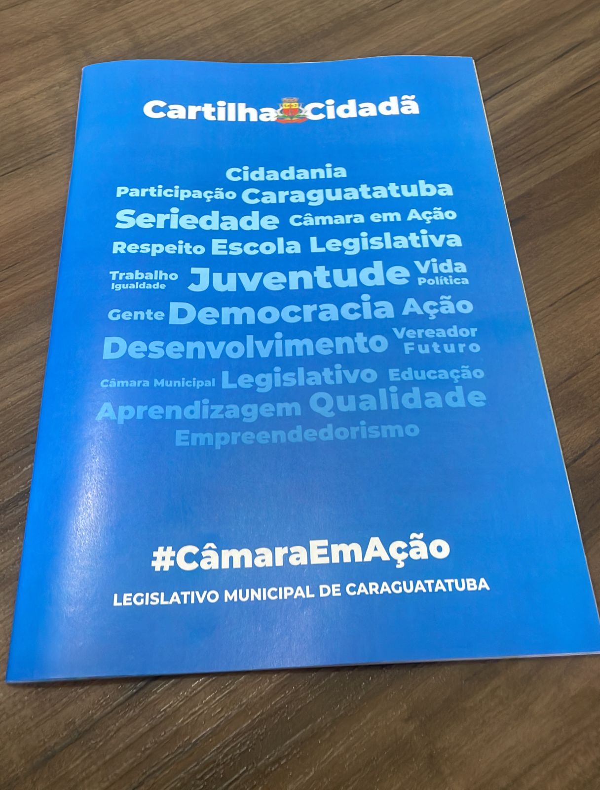 Câmara Municipal de Caraguatatuba lança Cartilha Cidadã
