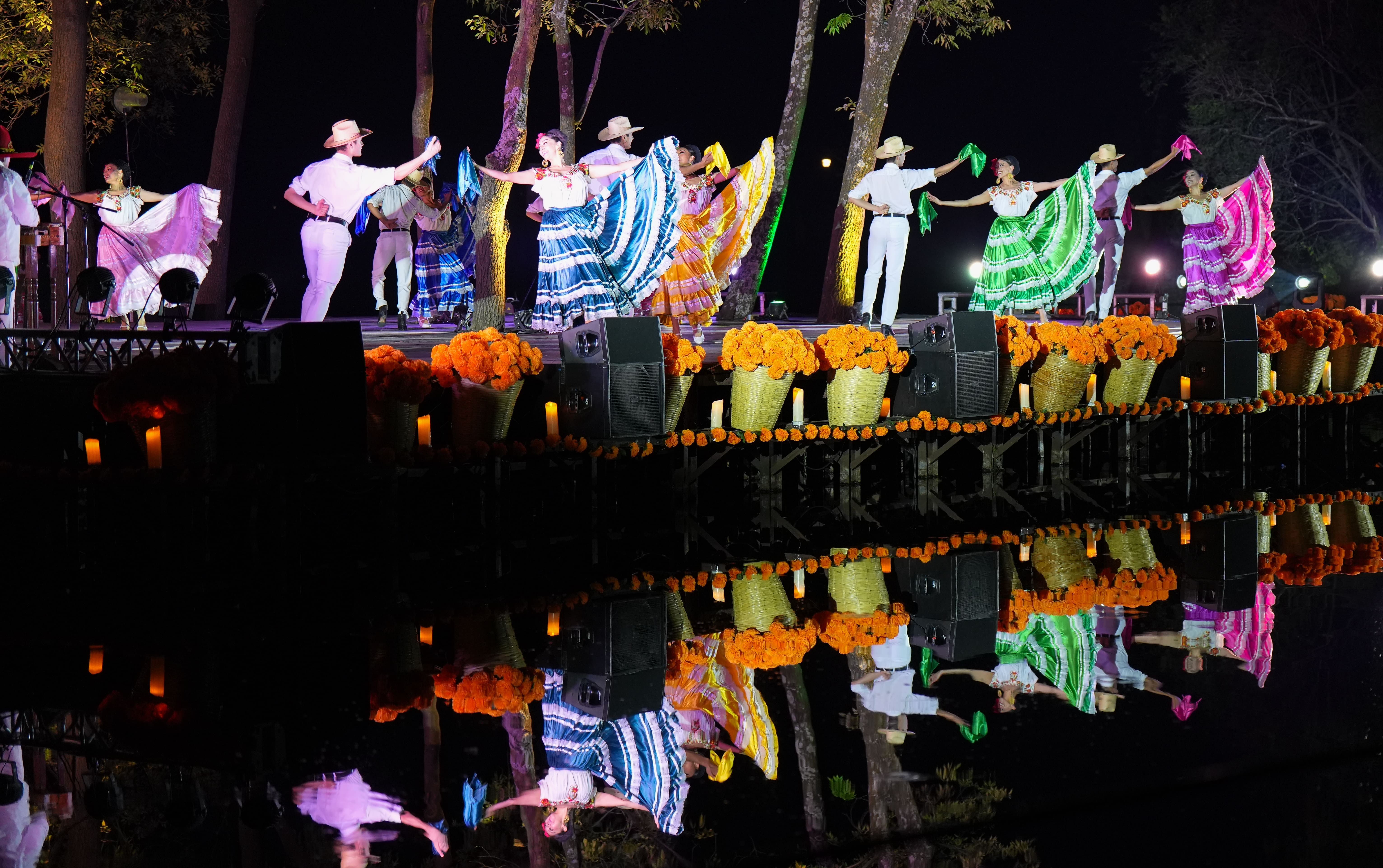 Noche de Gala: Ballet Amalia Hernández - DSC02339