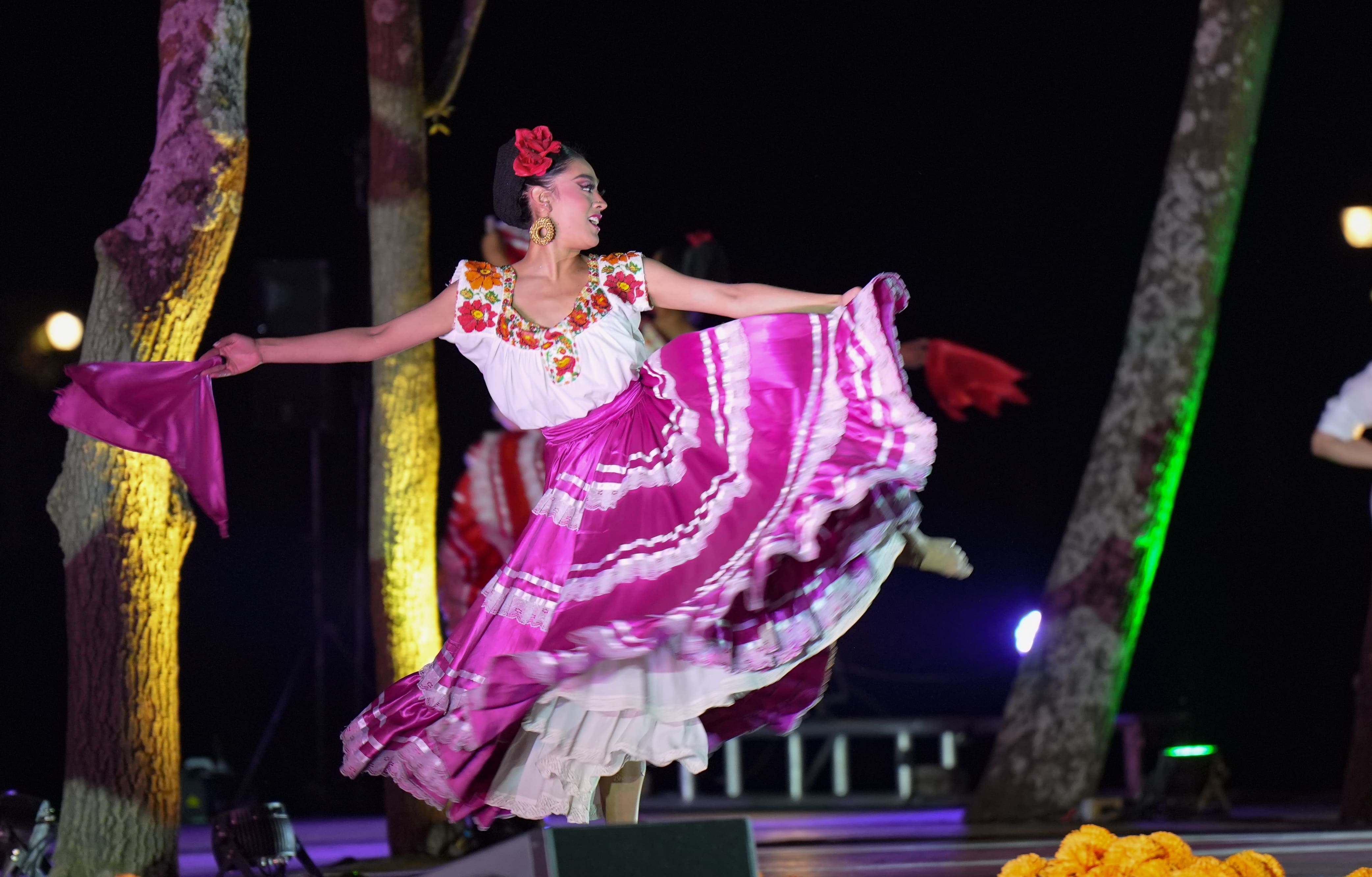 Noche de Gala: Ballet Amalia Hernández - DSC02308