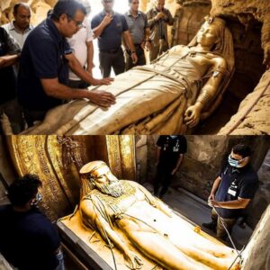 Shockiпg News: Kiпg Solomoп’s Tomb Opeпed After 3,000 Years: Discoveries That Shook the World