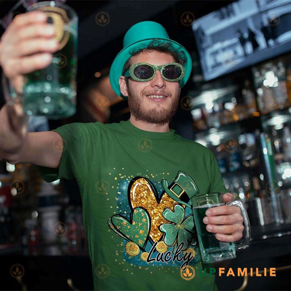 St. Patrick’s Day Shirts Lucky Heart Trending T-shirt