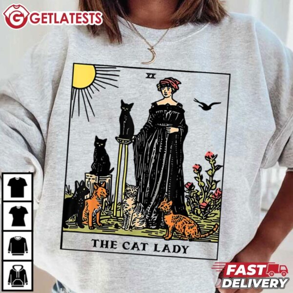 The Cat Lady Tarot Card Vintage T Shirt (1)