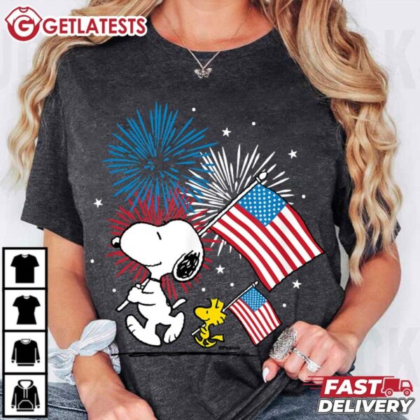 Peanuts Snoopy Woodstock American Flags 4th of July T Shirt (2)