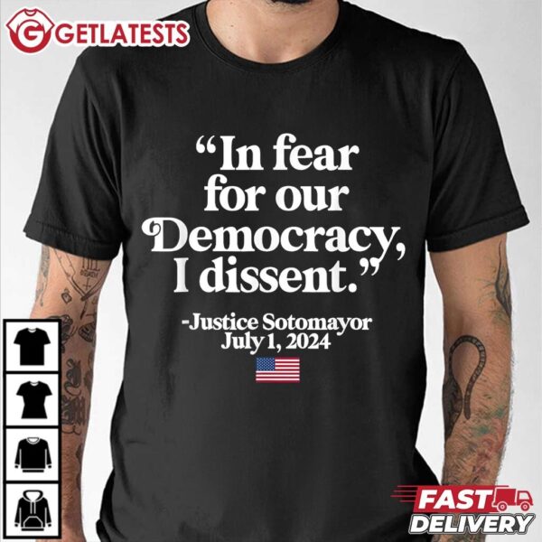 SCOTUS I Dissent Fear for our Democracy Gifts T Shirt (2)