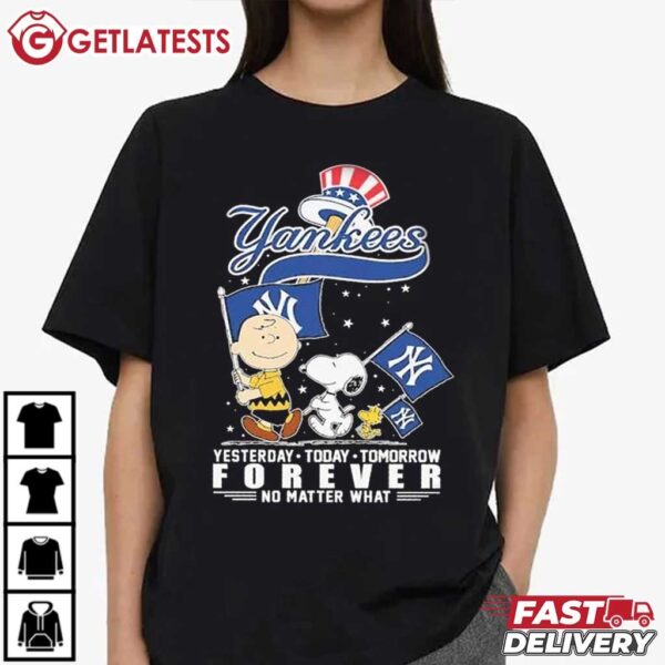 Charlie Brown and Snoopy New York Yankees Forever T Shirt (3)